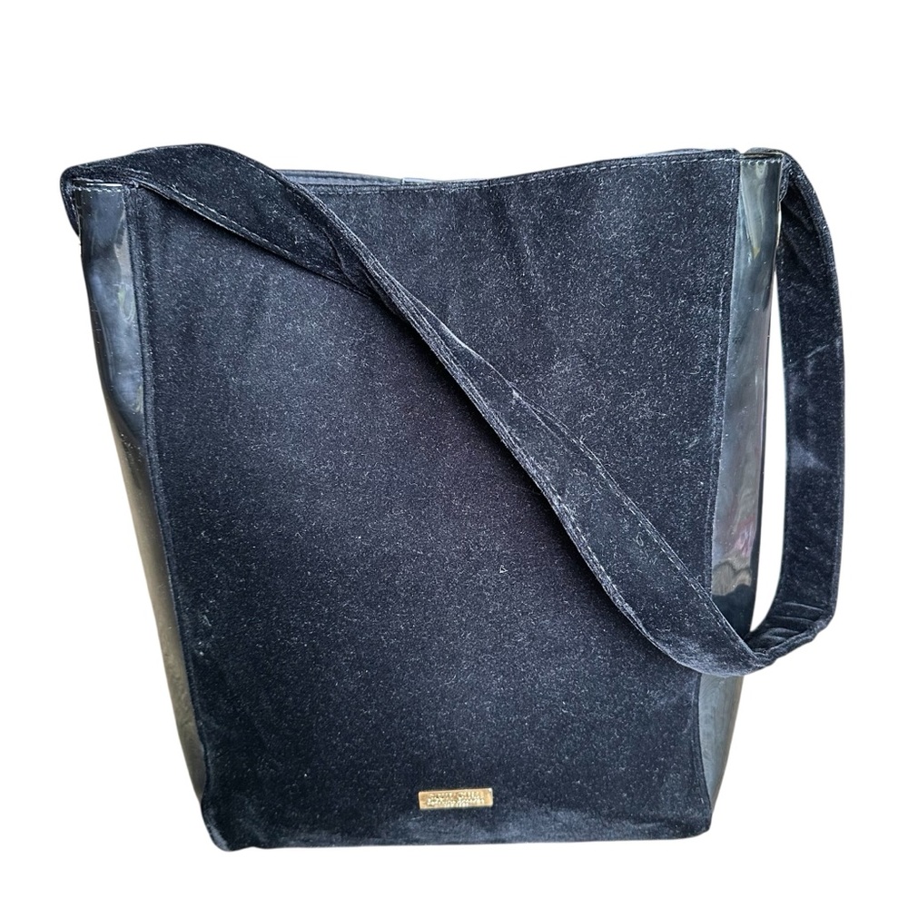 Carolina Herrera Tall Velvet Shoulder Bag‎